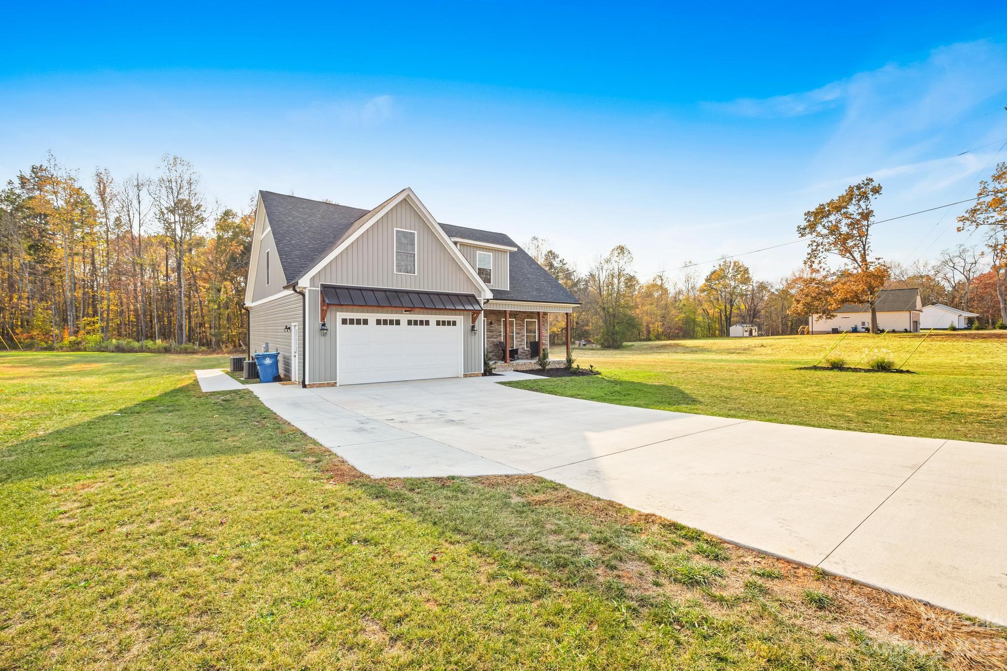 752 Deadmon Road Mocksville, NC 27028 - Photo 5 of 40 Gallery Image 5