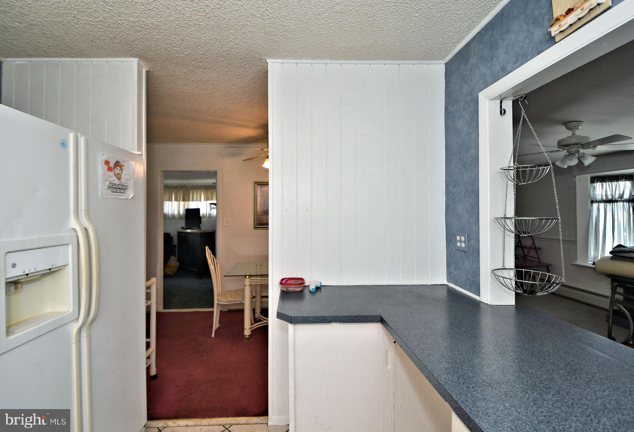28 Calicobush Road Levittown, PA 19057 - Photo 15 of 37 Gallery Image 15