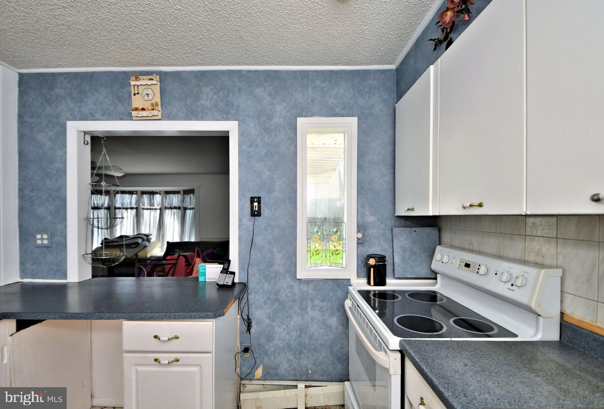 28 Calicobush Road Levittown, PA 19057 - Photo 17 of 37 Gallery Image 17
