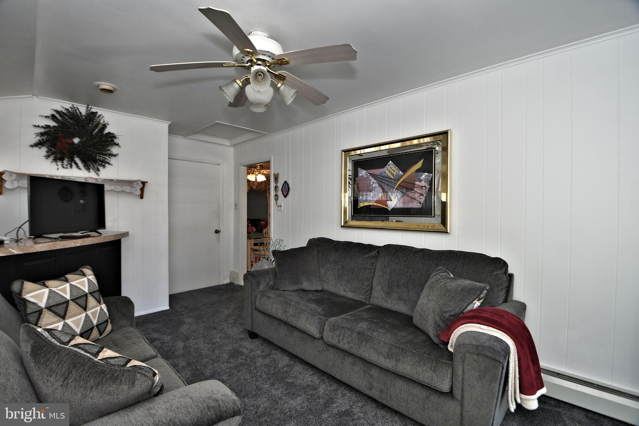 28 Calicobush Road Levittown, PA 19057 - Photo 25 of 37 Gallery Image 25