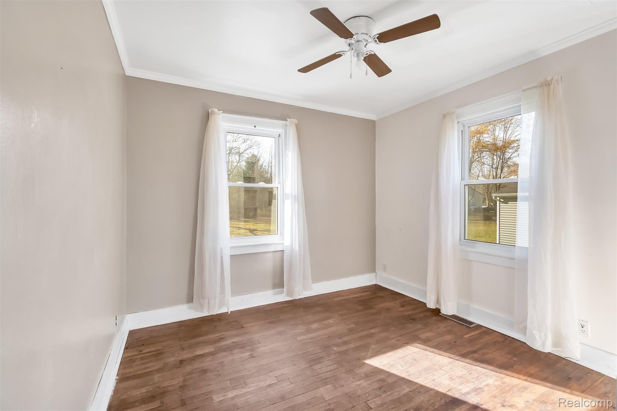 7220 East Birch Run Road Birch Run, MI 48415 - Photo 13 of 24 14-Bedroom 1.jpg