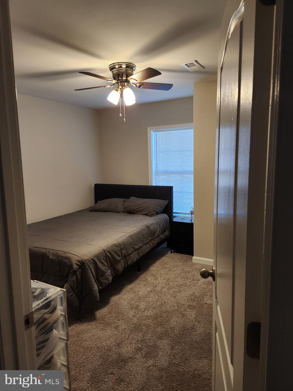 8012 Rugby Road Manassas Park, VA 20111 - Photo 29 of 37