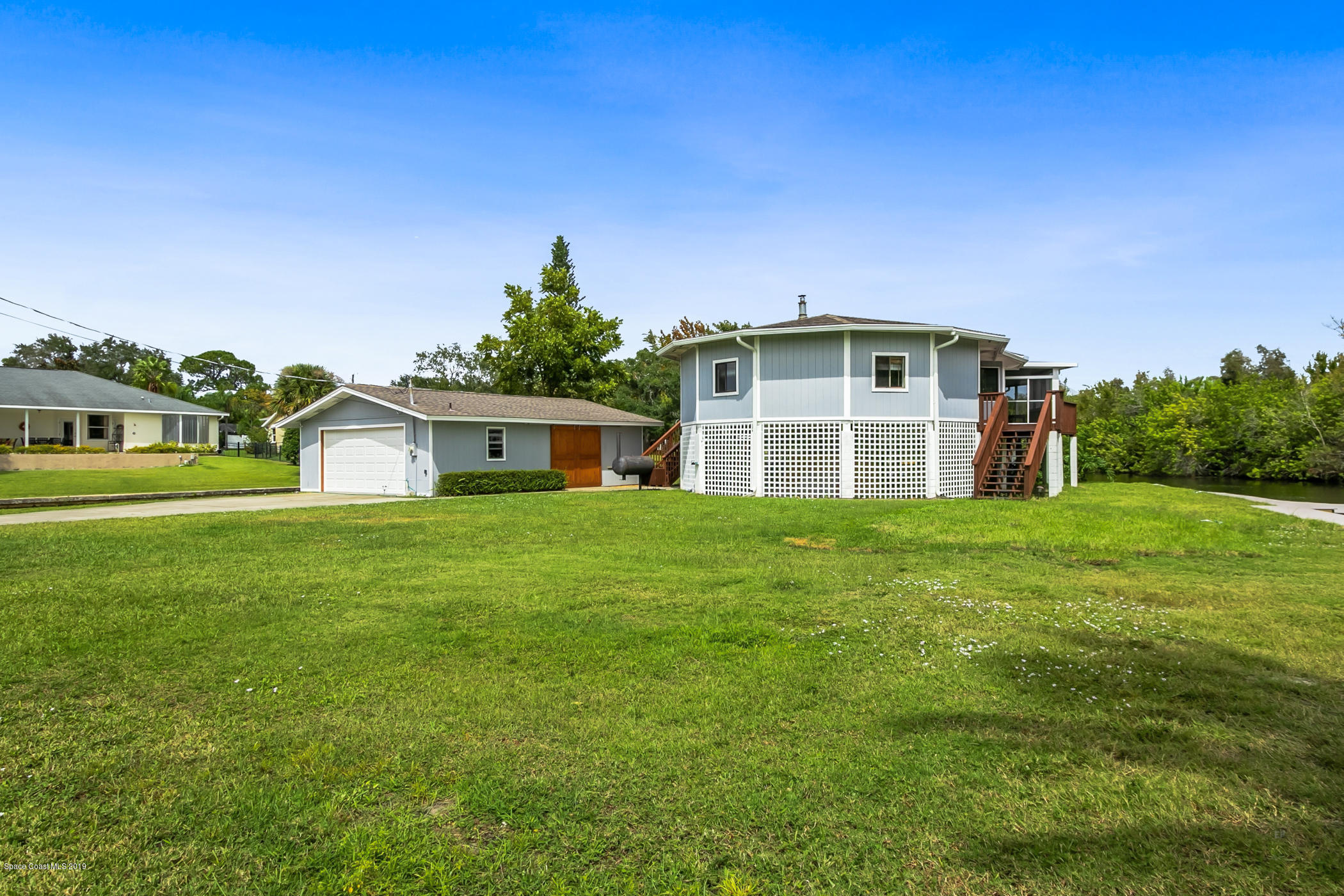 1191 Sunswept Road Northeast Palm Bay, FL 32905 - Photo 13 of 40 Room for a pool!