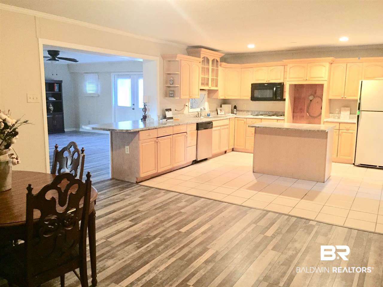1367 Reams Drive Mobile, AL 36608 - Photo 2 of 41