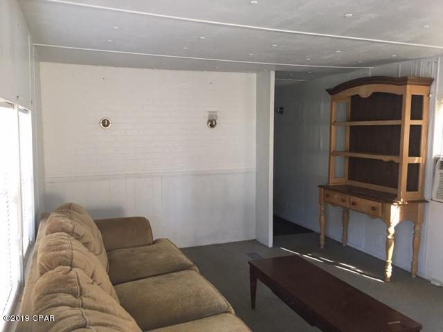 4582 Millers Ferry Road Vernon, FL 32462 - Photo 12 of 16 Gallery Image 12