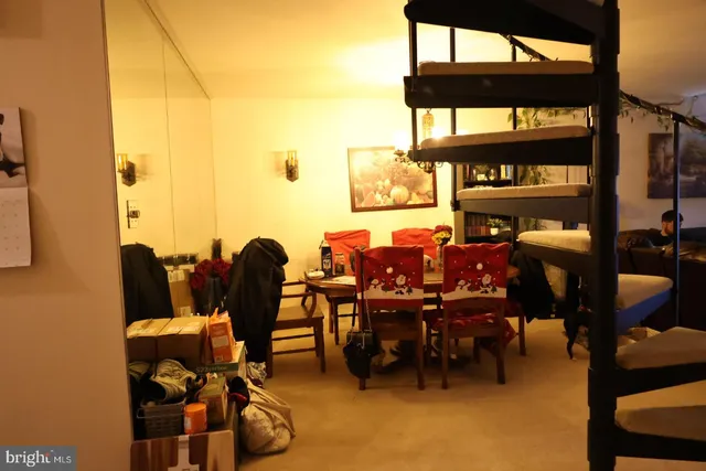 $2,100 | 154 Valley Greene Wyomissing Pa, Wyomissing, PA 19610