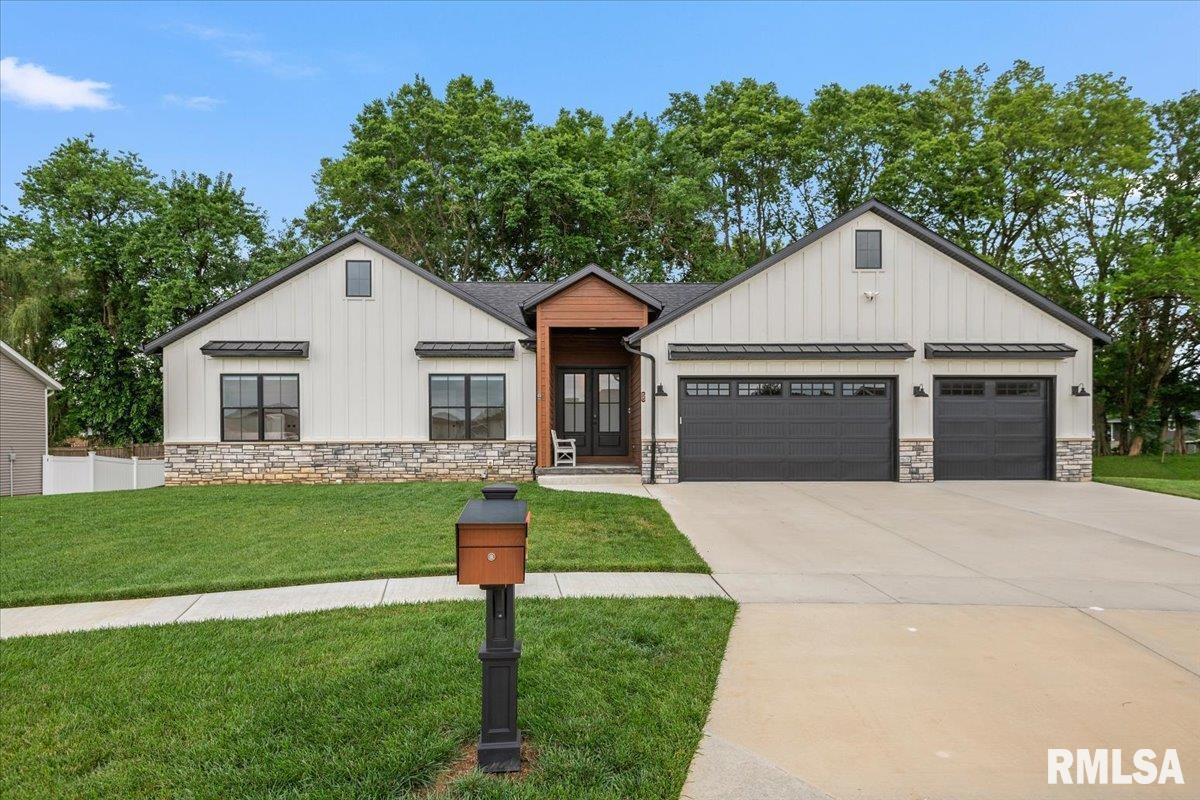 55 Firefly Court Chatham, IL 62629 - Photo 2 of 39
