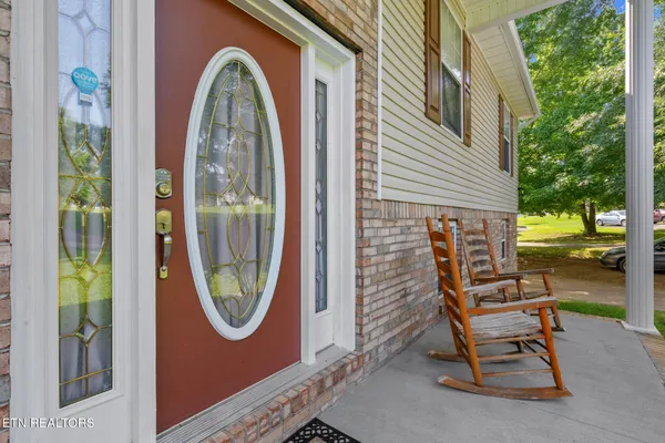 $499,900 | 1717 Meadow Ridge Circle, Sevierville, TN 37862