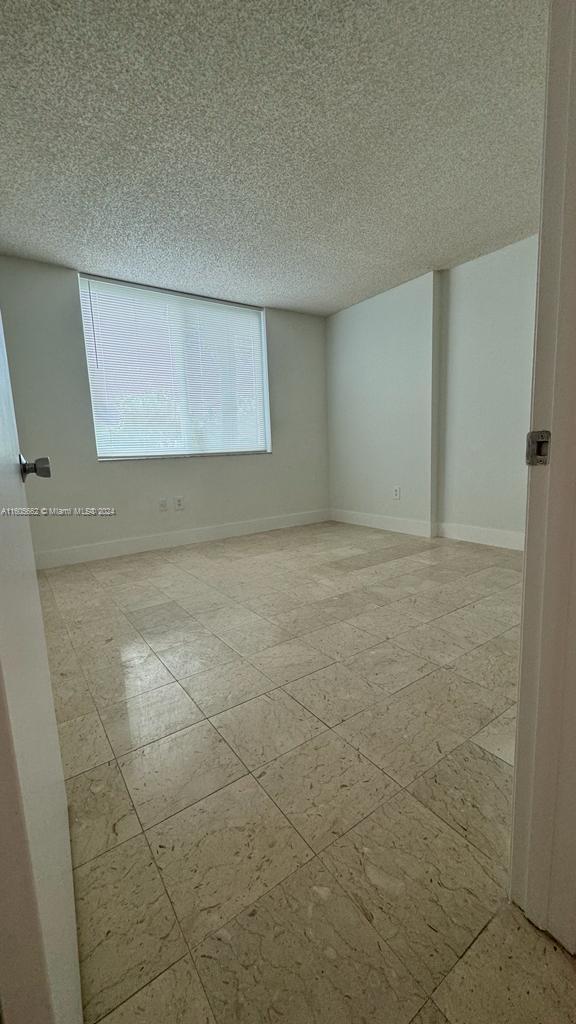 919 Hillcrest Drive, Unit 201 Hollywood, FL 33021 - Photo 5 of 14 a view of empty room