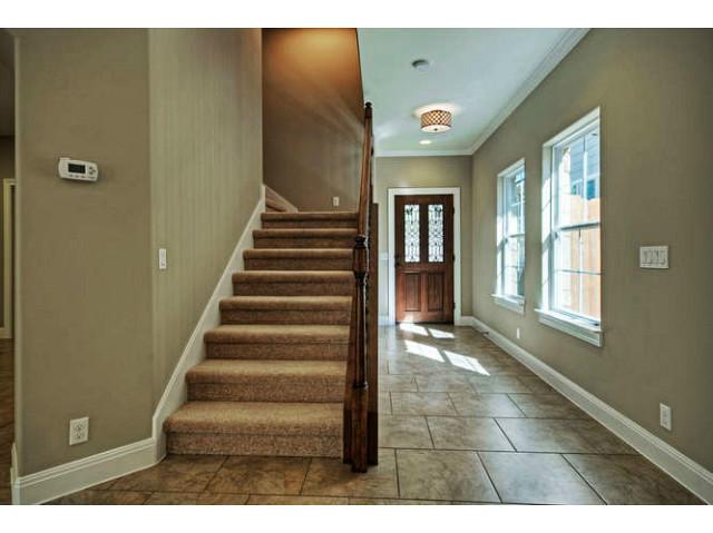 3315 Minnie Street, Unit B Austin, TX 78745 - Photo 2 of 17 Entry