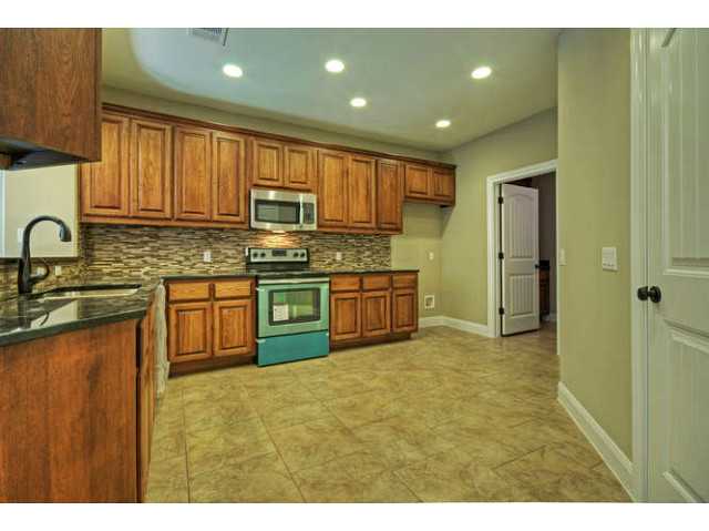 3315 Minnie Street, Unit B Austin, TX 78745 - Photo 7 of 17 Kitchen
