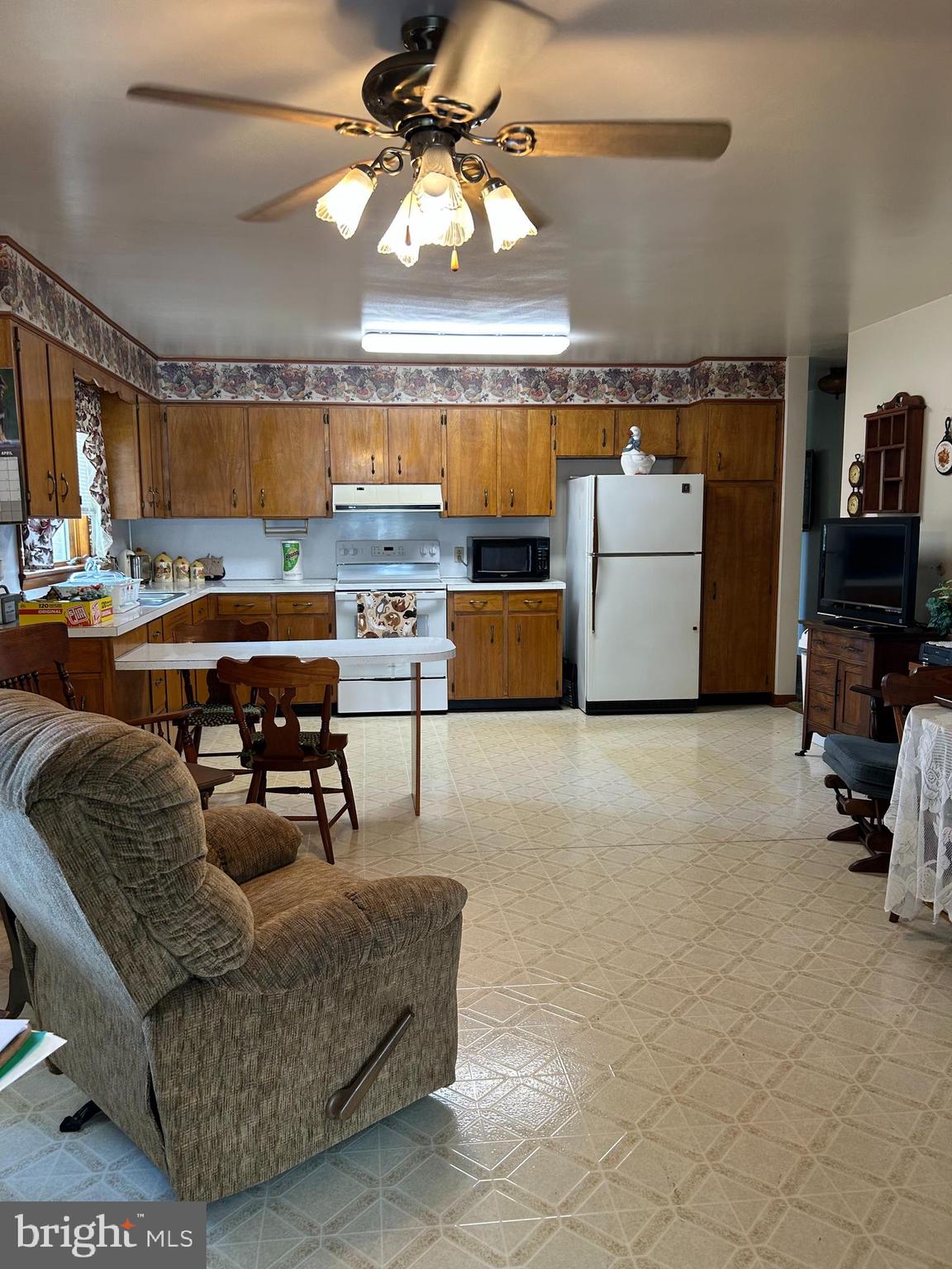 8221 Stone Bridge Road Greencastle, PA 17225 - Photo 11 of 19