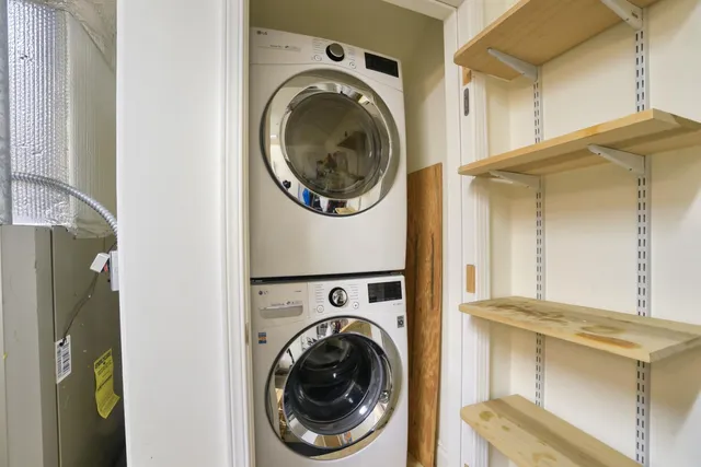 $800,000 | 1137 Paloma Avenue, Unit E, Burlingame, CA 94010