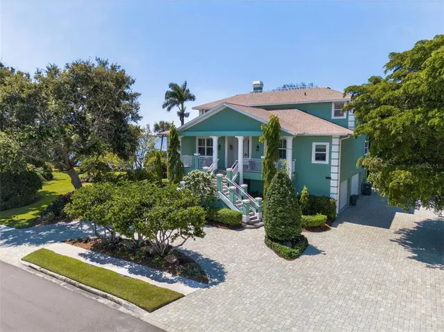 $1,695,000 | 508 84th Street Northwest, Bradenton, FL 34209