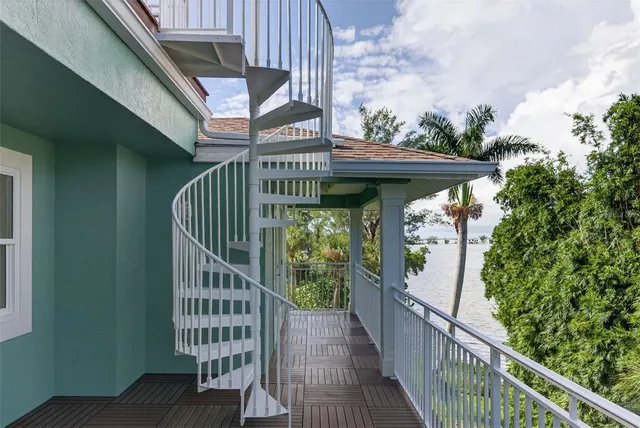 $1,695,000 | 508 84th Street Northwest, Bradenton, FL 34209