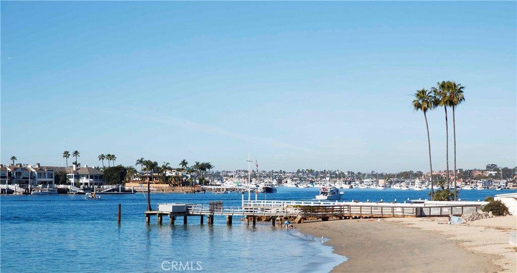 2708 Shell Street Corona del Mar, CA 92625 - Photo 20 of 33 a view of a terrace with seating area