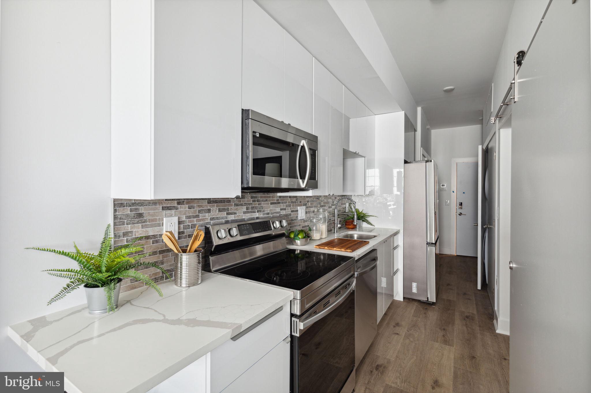 1439 Federal Street, Unit 306 Philadelphia, PA 19146 - Photo 7 of 21
