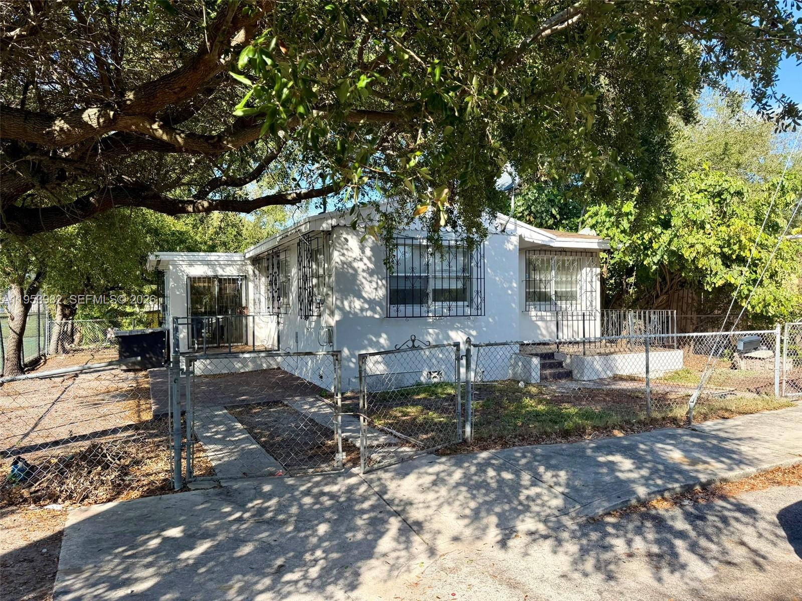 413 Northwest 63rd Street Miami, FL 33150 - Photo 11 of 64