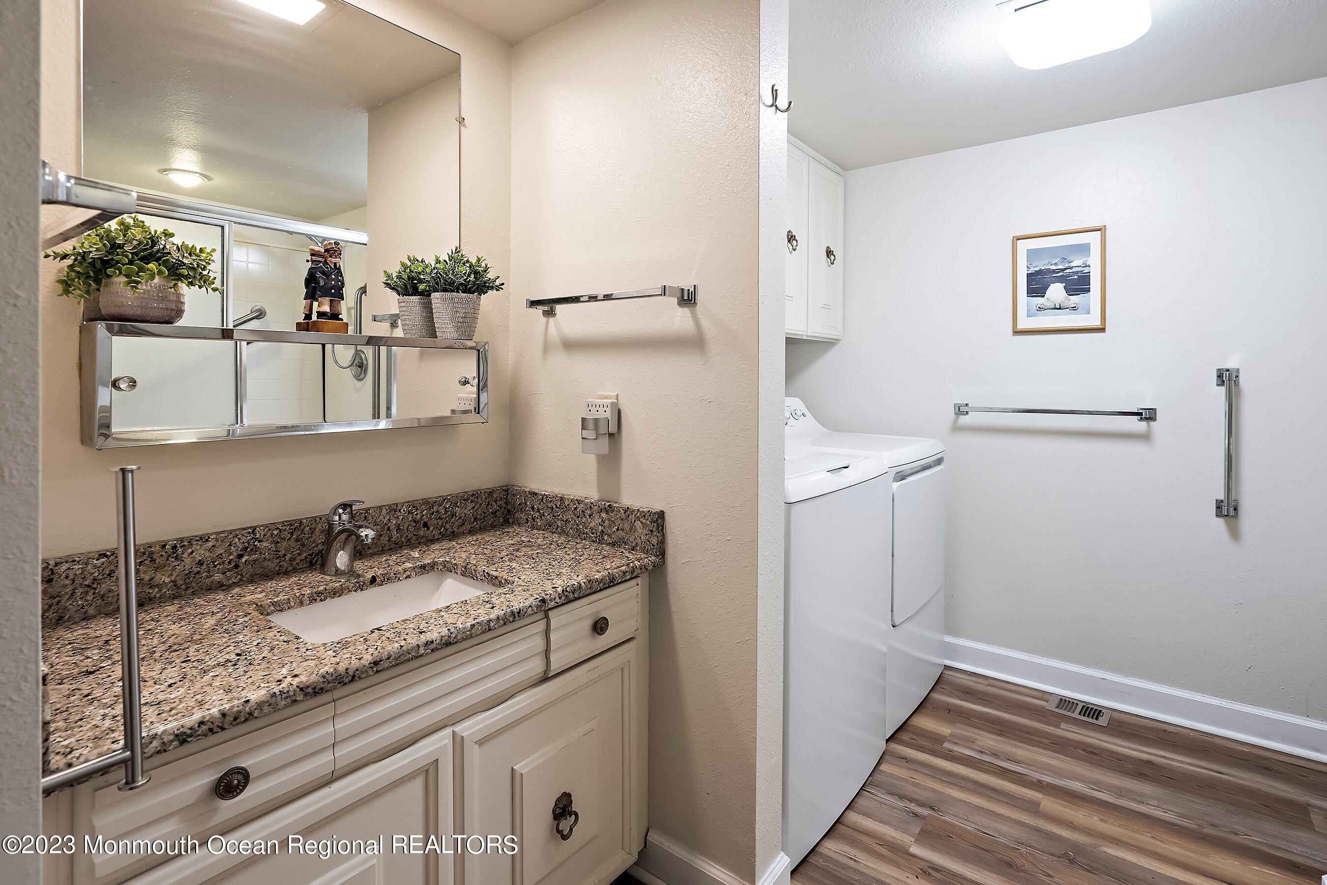 54 D Old Nassau Road Monroe Township, NJ 08831 - Photo 12 of 23 16-Bath 1A