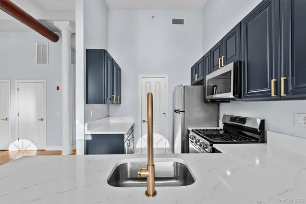 $585,000 | 200 School House Road, Unit 4E, Peekskill, NY 10566