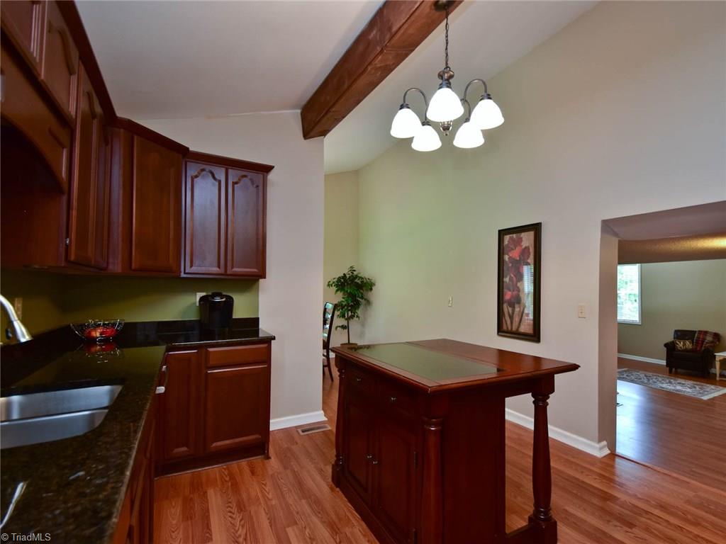 305 Penn Street Madison, NC 27025 - Photo 16 of 30