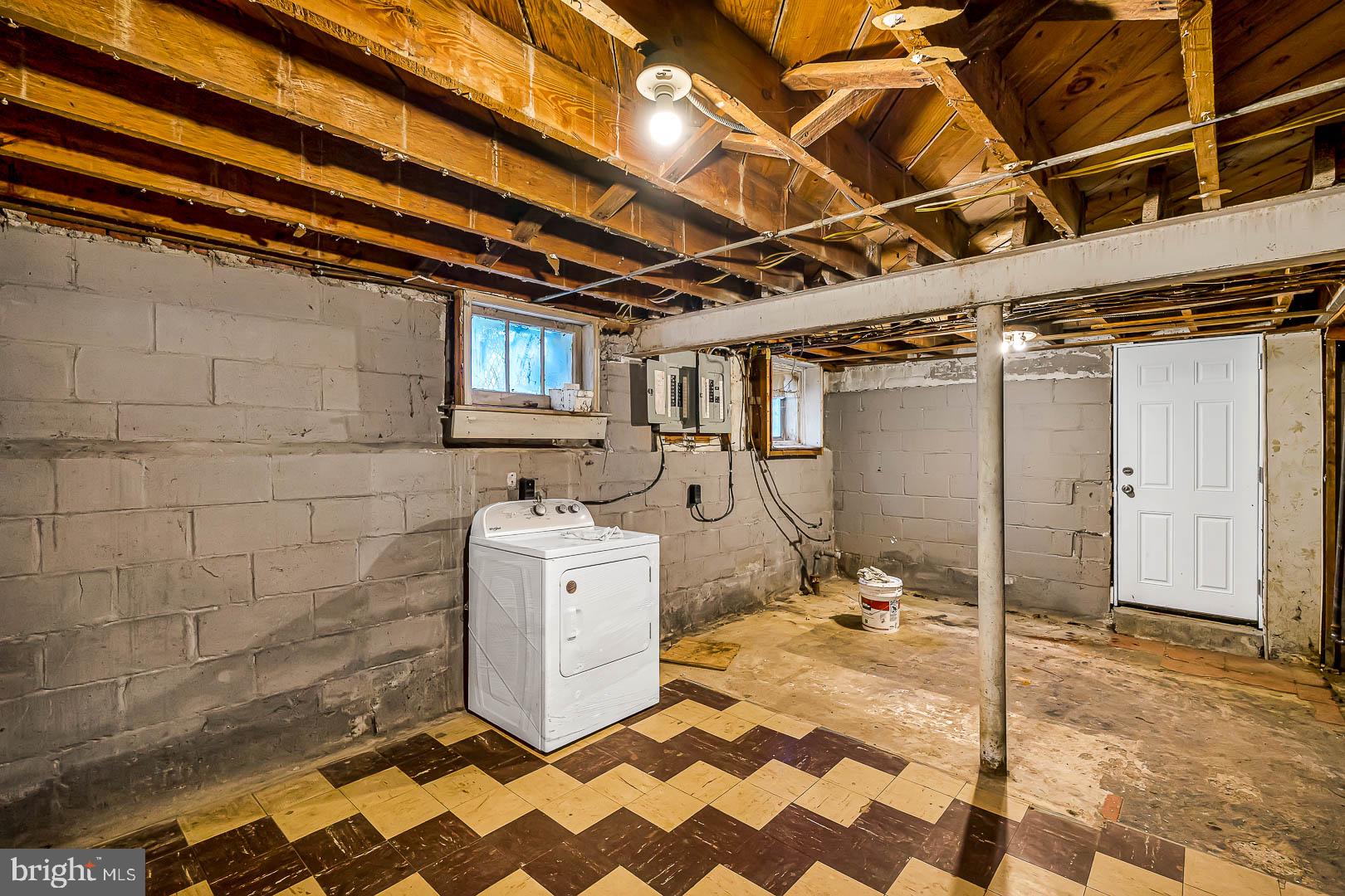 3001 Lawina Road Baltimore, MD 21216 - Photo 29 of 31 Gallery Image 29
