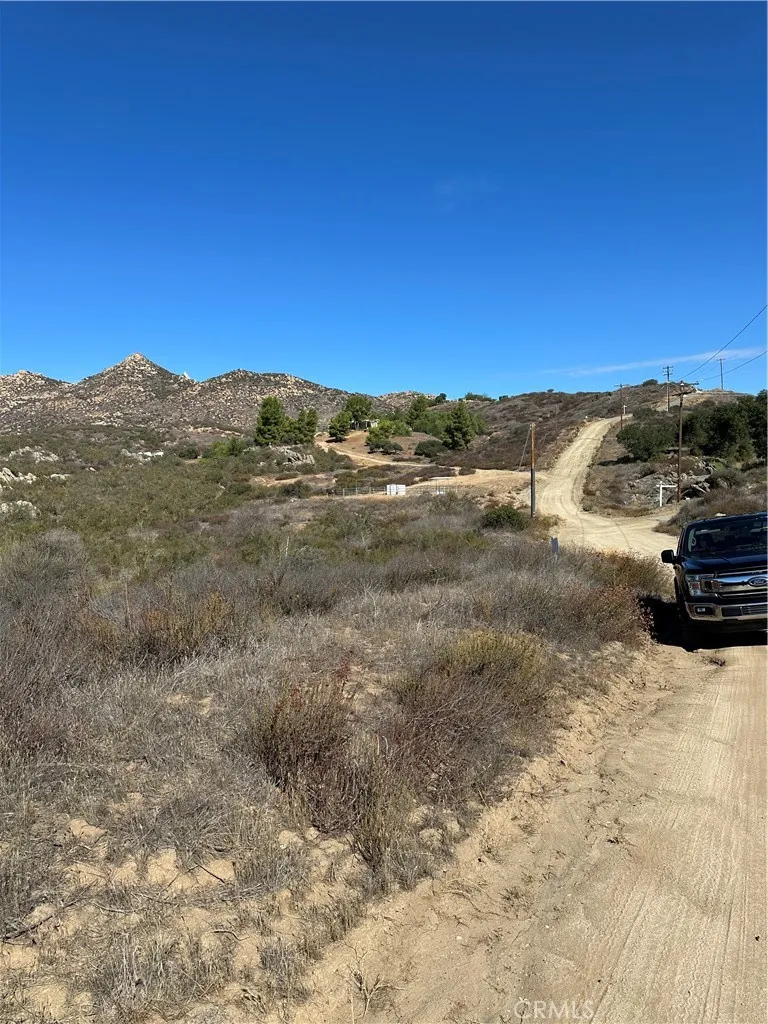 0 Remuda Wildomar, CA 92595 - Photo 7 of 35 a view of a road with an ocean view