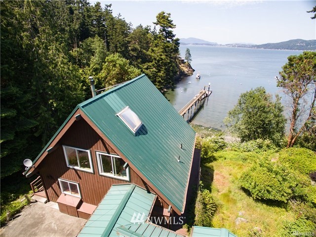 3297 Biz Point Road Anacortes, WA 98221 - Photo 2 of 21