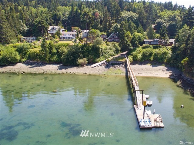 3297 Biz Point Road Anacortes, WA 98221 - Photo 3 of 21