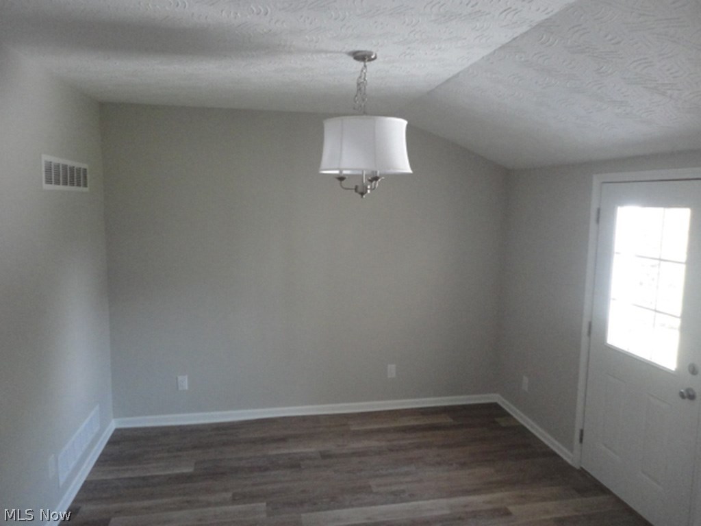 820 24th Street Vienna, WV 26105 - Photo 7 of 7