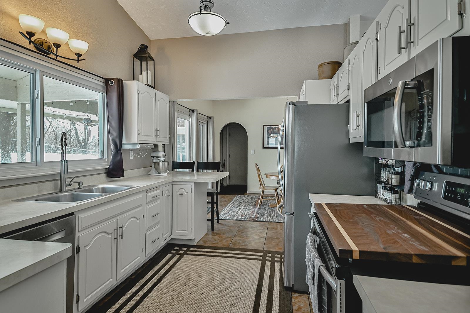 1914 Squaw Prairie Road Belvidere, IL 61008 - Photo 15 of 31 Gallery Image 15