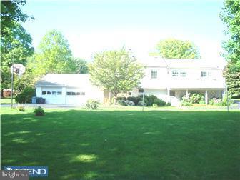 14 Crestview Road Phoenixville, PA 19460 - Photo 12 of 12 Exterior Back