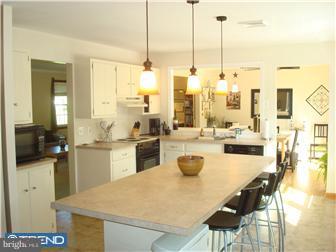 14 Crestview Road Phoenixville, PA 19460 - Photo 4 of 12 Kitchen