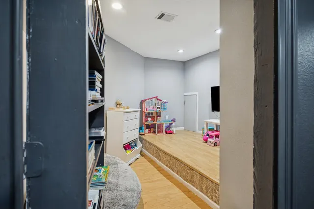 $1,175,000 | 4114 Tee Tree Court, Spring, TX 77386