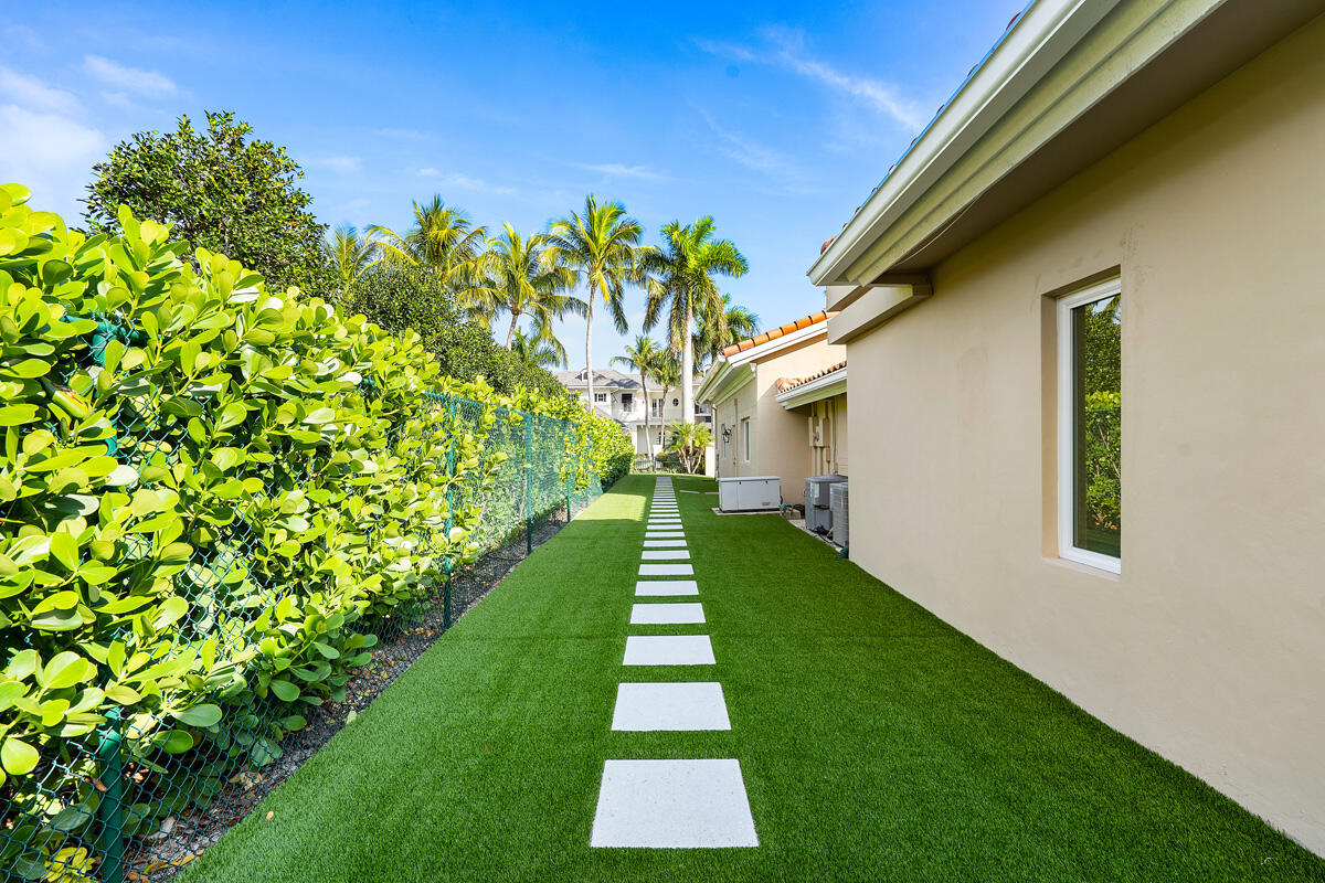 533 East Alexander Palm Road Boca Raton, FL 33432 - Photo 5 of 44 a view of yard with patio