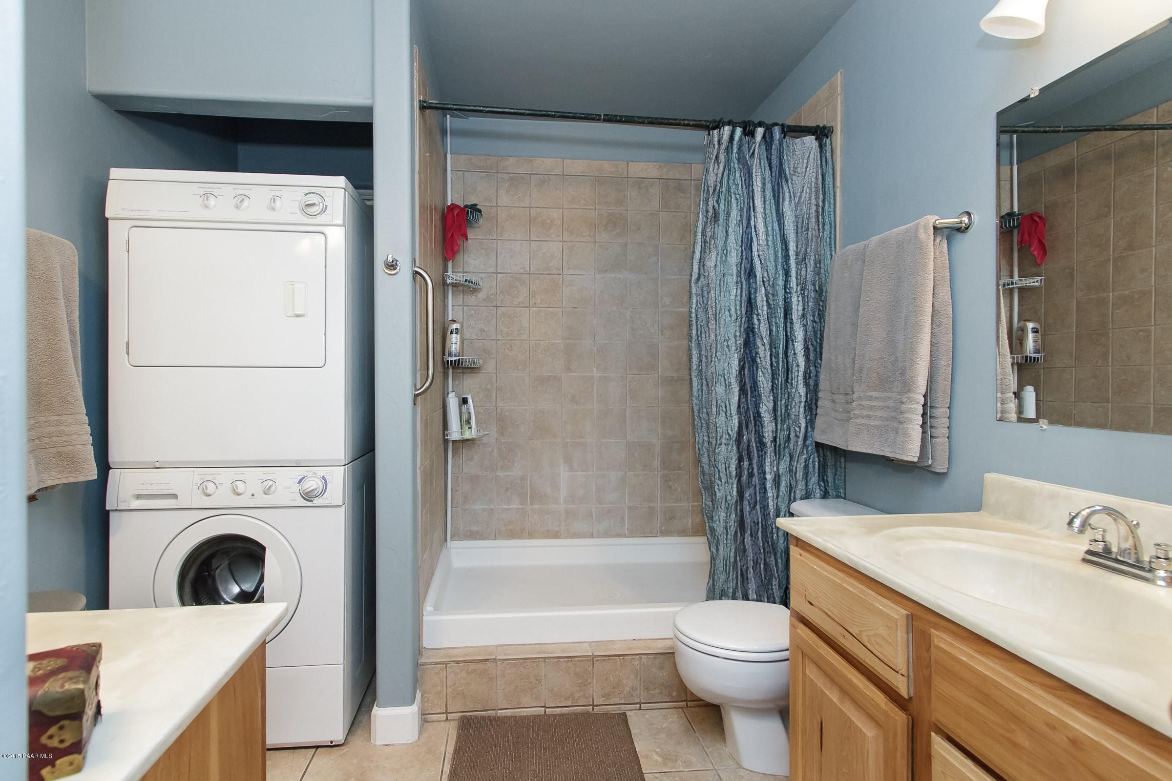1290 West Boulder Road Prescott, AZ 86303 - Photo 13 of 30 .75 Bath with Laundry