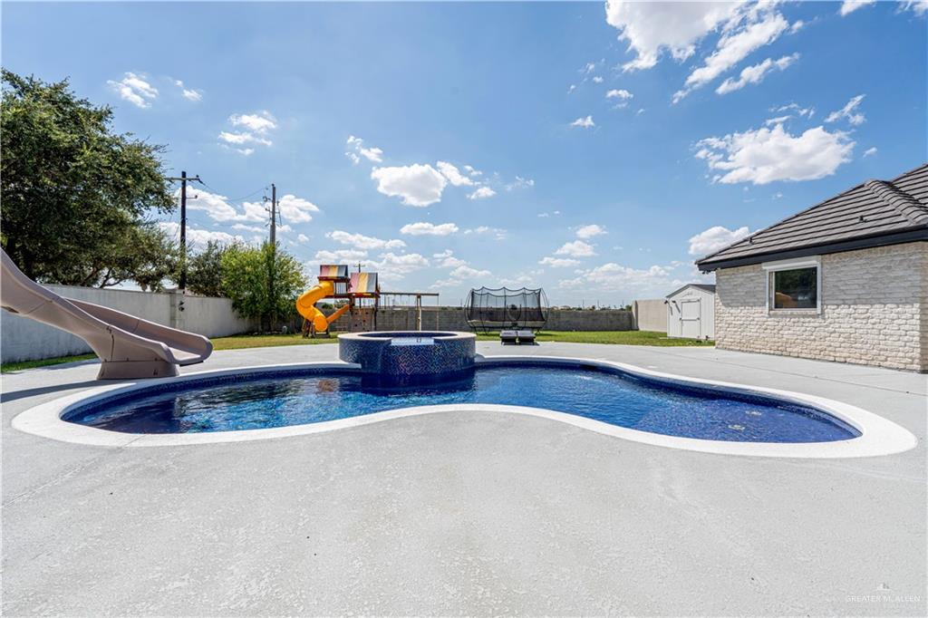 1208 Travis Street Mission, TX 78572 - Photo 41 of 45