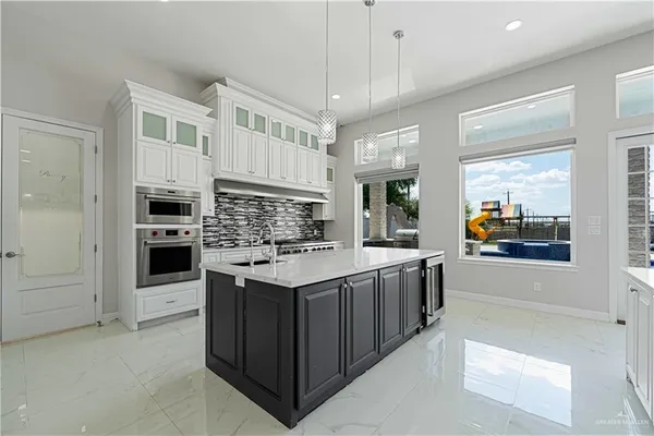 $911,000 | 1208 Travis Street, Mission, TX 78572