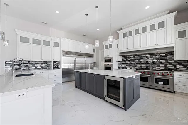 $934,000 | 1208 Travis Street, Mission, TX 78572