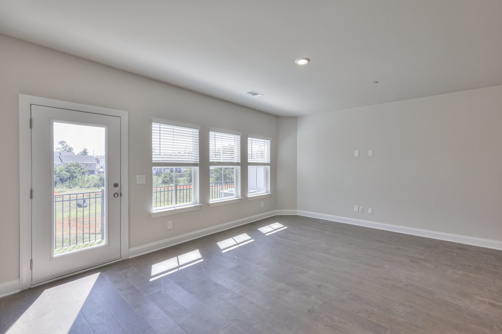 204 Douglas Bend Road, Unit 1802 Gallatin, TN 37066 - Photo 12 of 33 Gallery Image 12