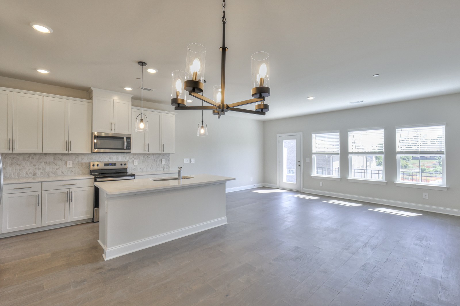 204 Douglas Bend Road, Unit 1802 Gallatin, TN 37066 - Photo 6 of 33 Gallery Image 6