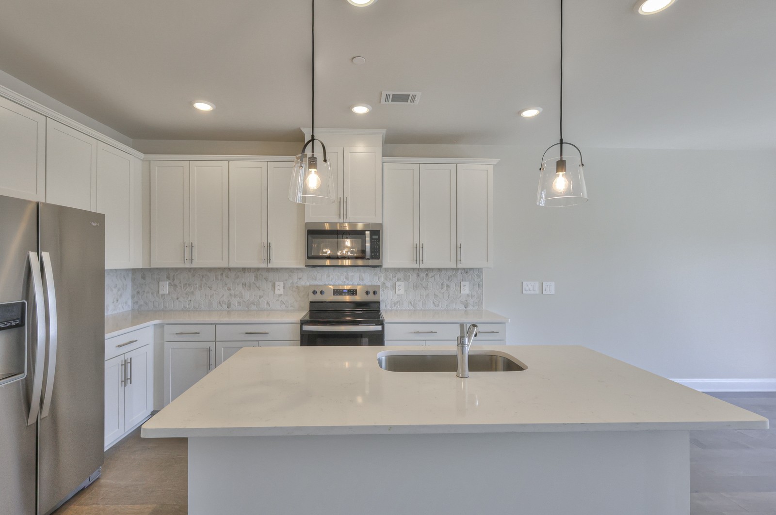 204 Douglas Bend Road, Unit 1802 Gallatin, TN 37066 - Photo 9 of 33 Gallery Image 9