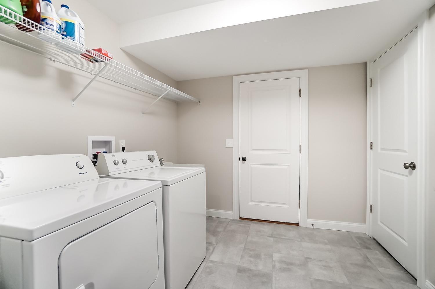 4545 Ruebel Place Cincinnati, OH 45211 - Photo 18 of 44 Gallery Image 18