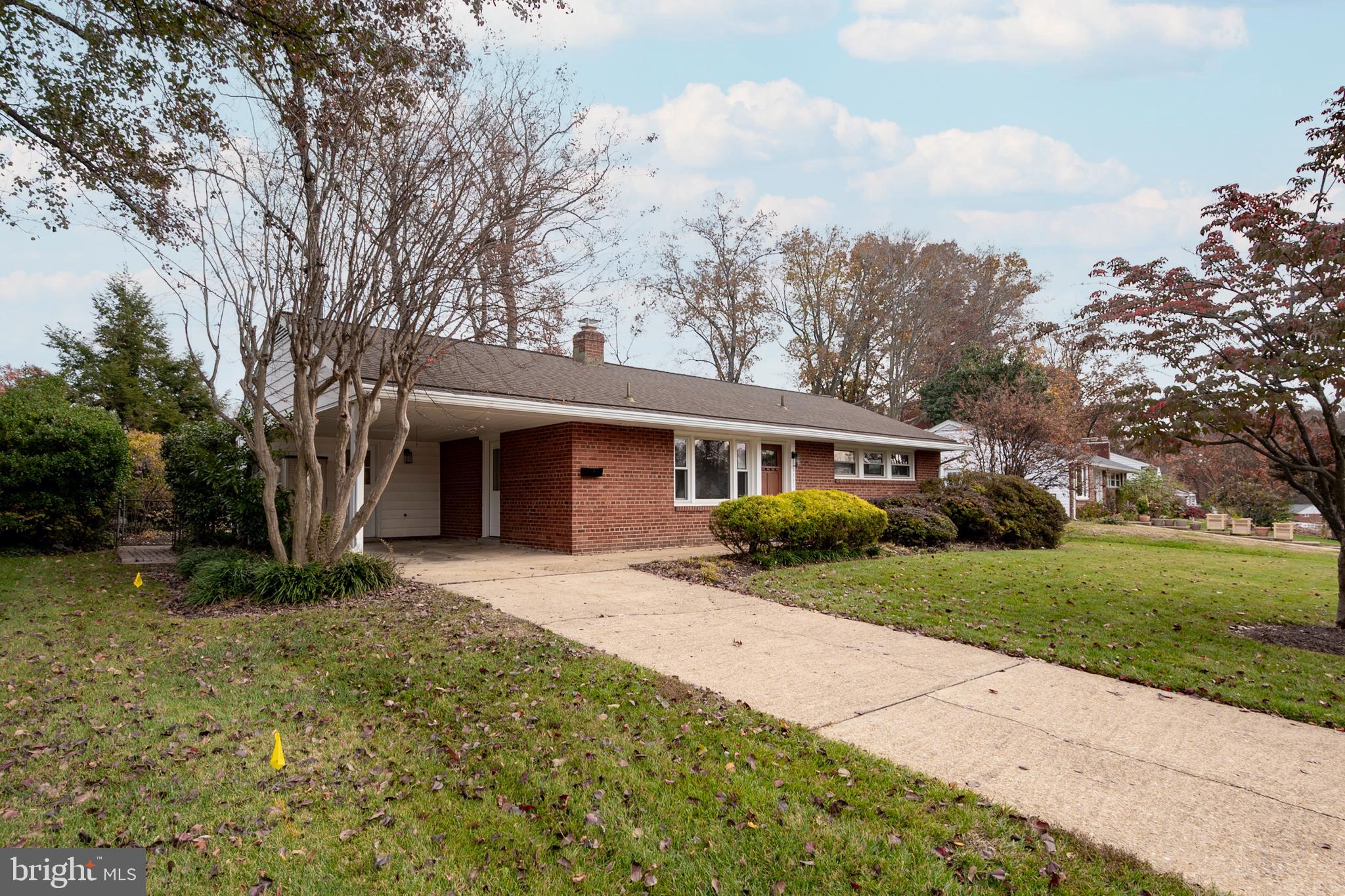 5331 Ravensworth Road Springfield, VA 22151 - Photo 2 of 33