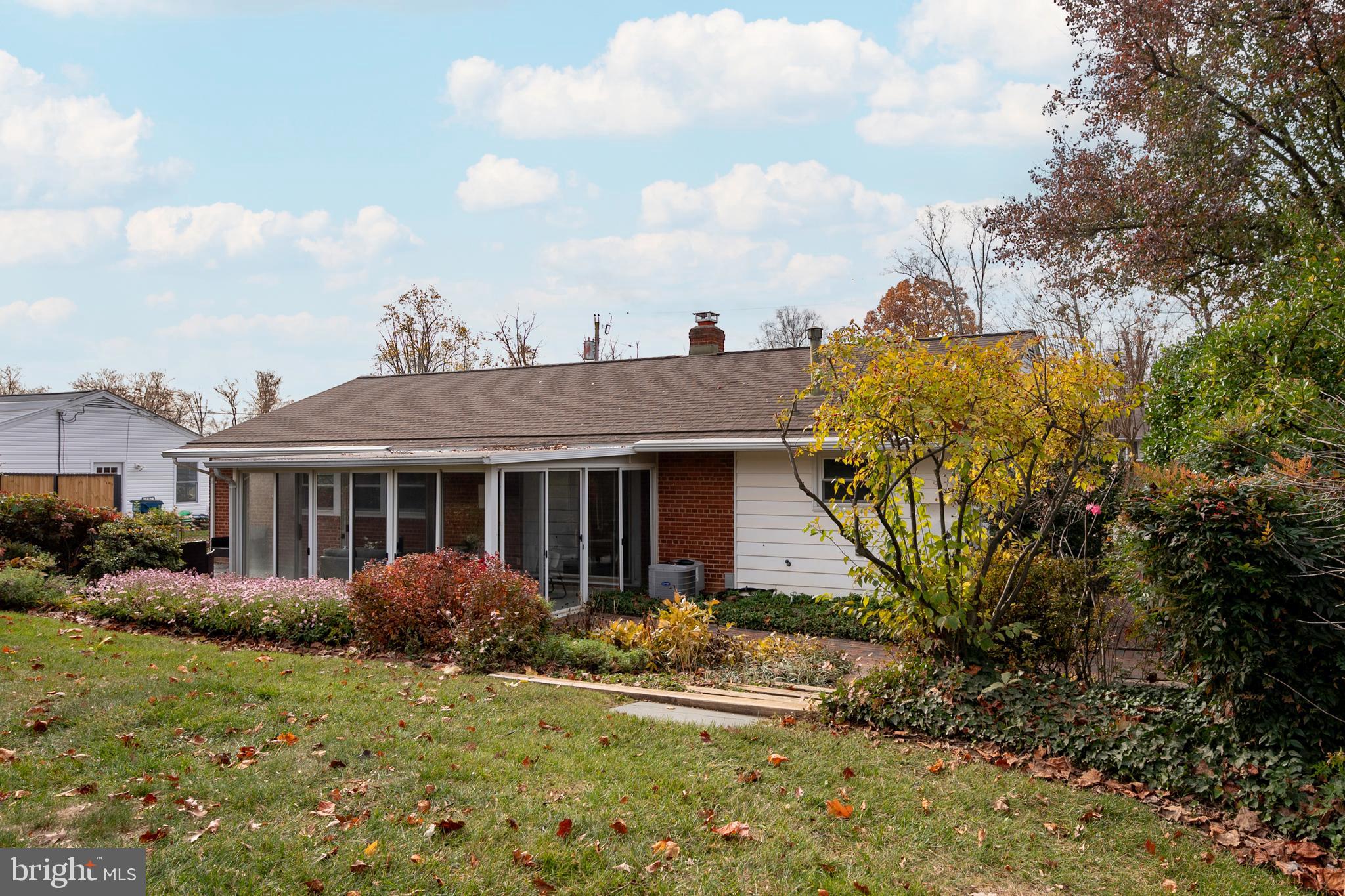 5331 Ravensworth Road Springfield, VA 22151 - Photo 24 of 33