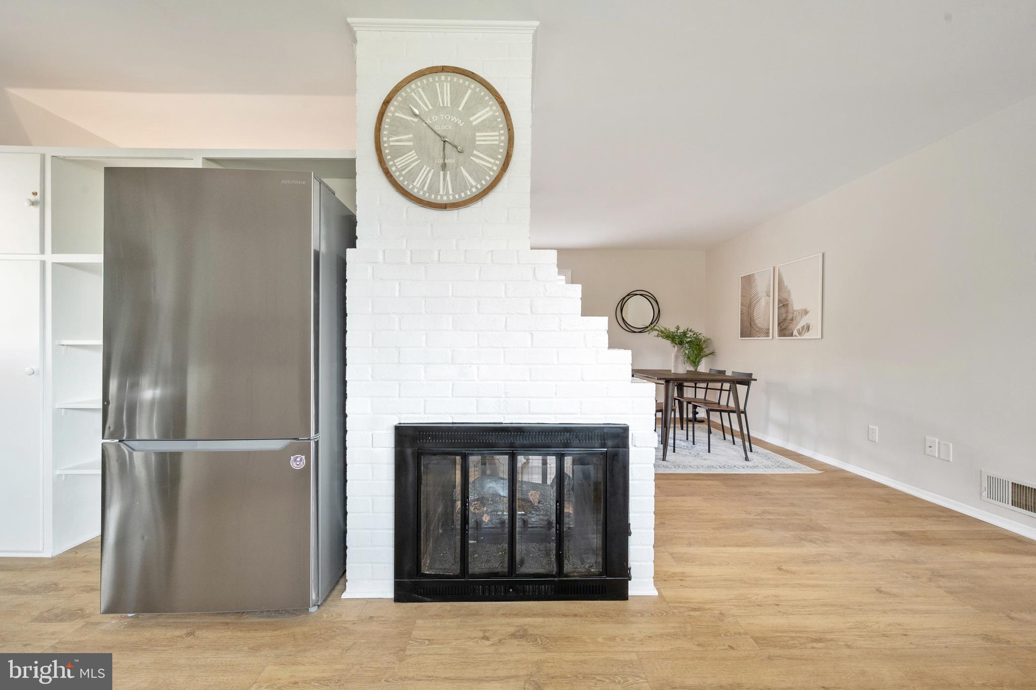 5331 Ravensworth Road Springfield, VA 22151 - Photo 8 of 33