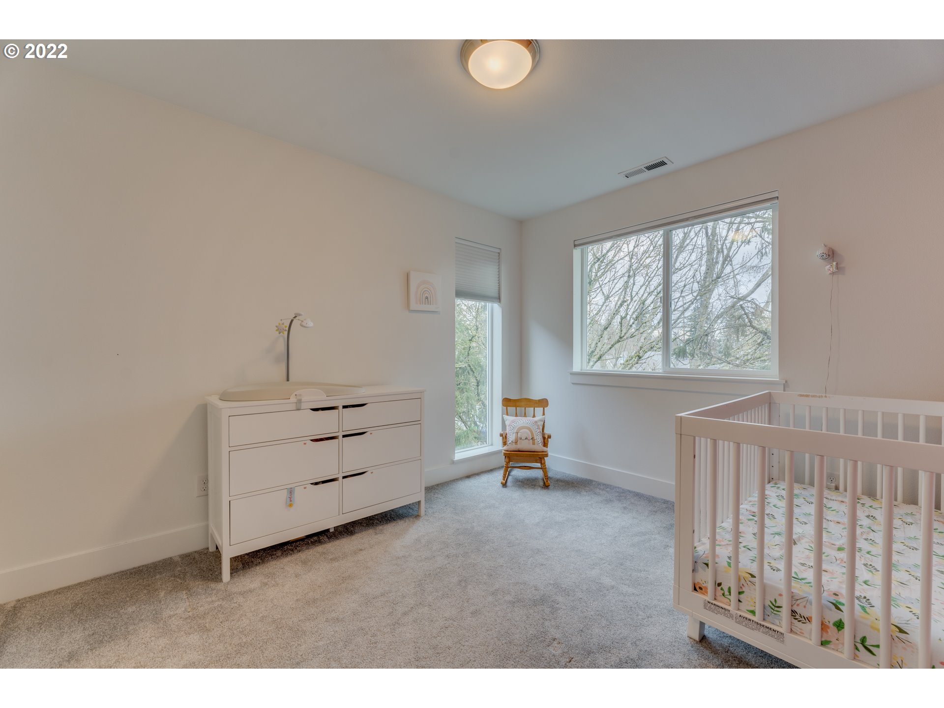 4209 Southeast 80th Avenue Portland, OR 97206 - Photo 26 of 32 a room with furniture and window