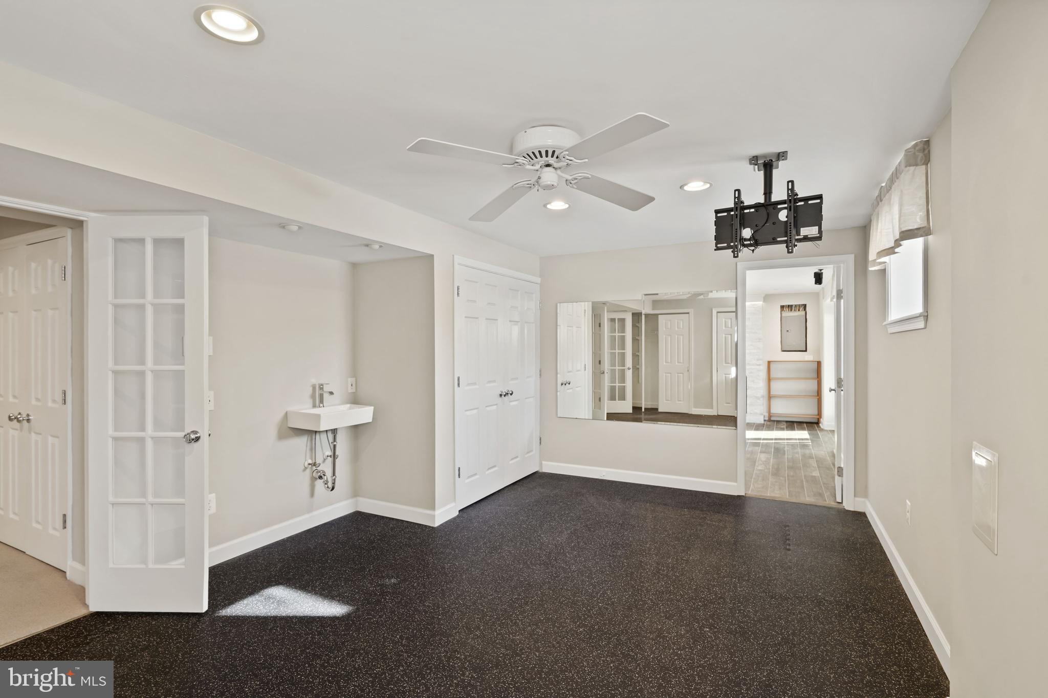 17 Cedar Drive Sterling, VA 20164 - Photo 31 of 49 gym