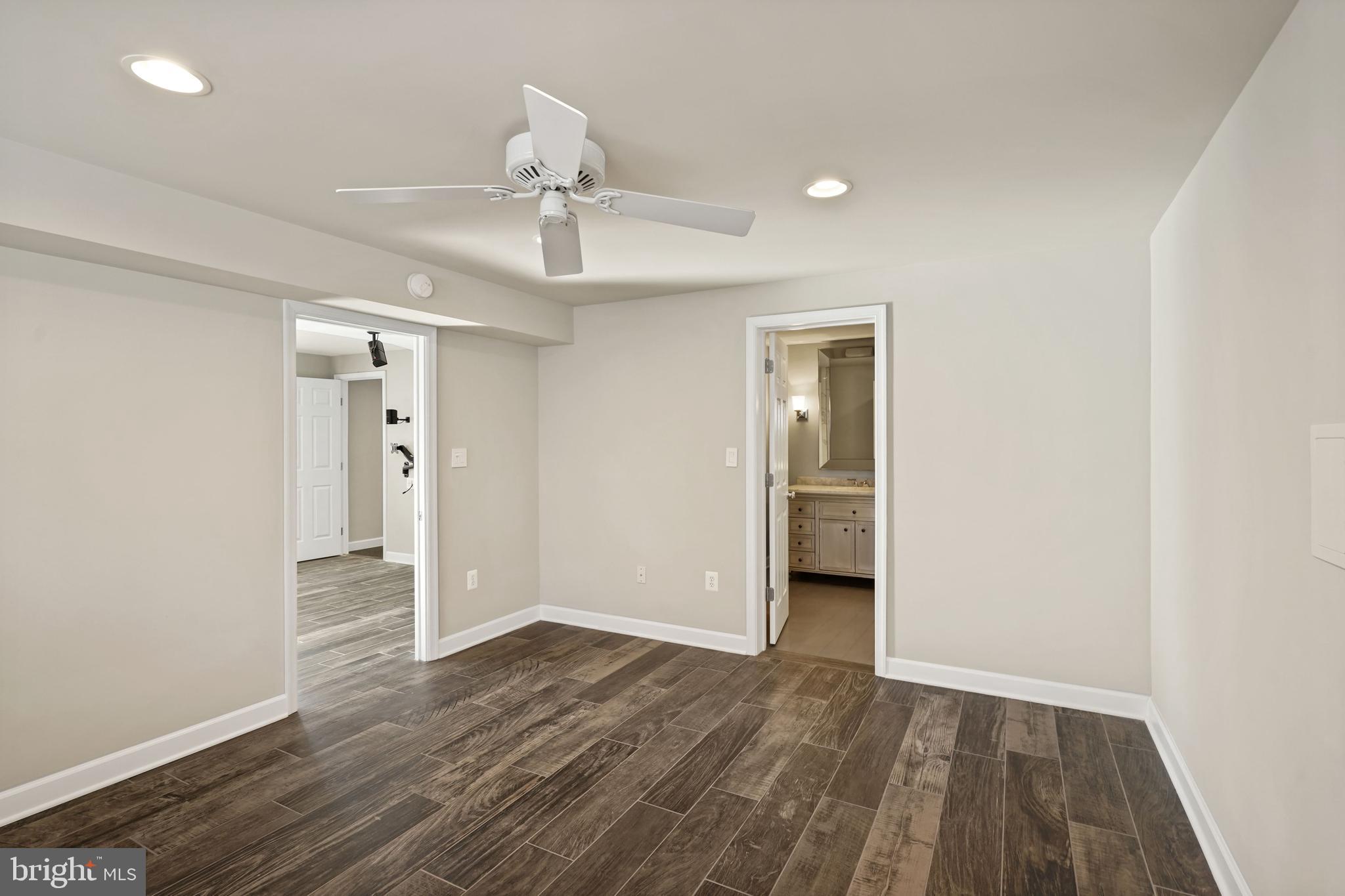 17 Cedar Drive Sterling, VA 20164 - Photo 33 of 49