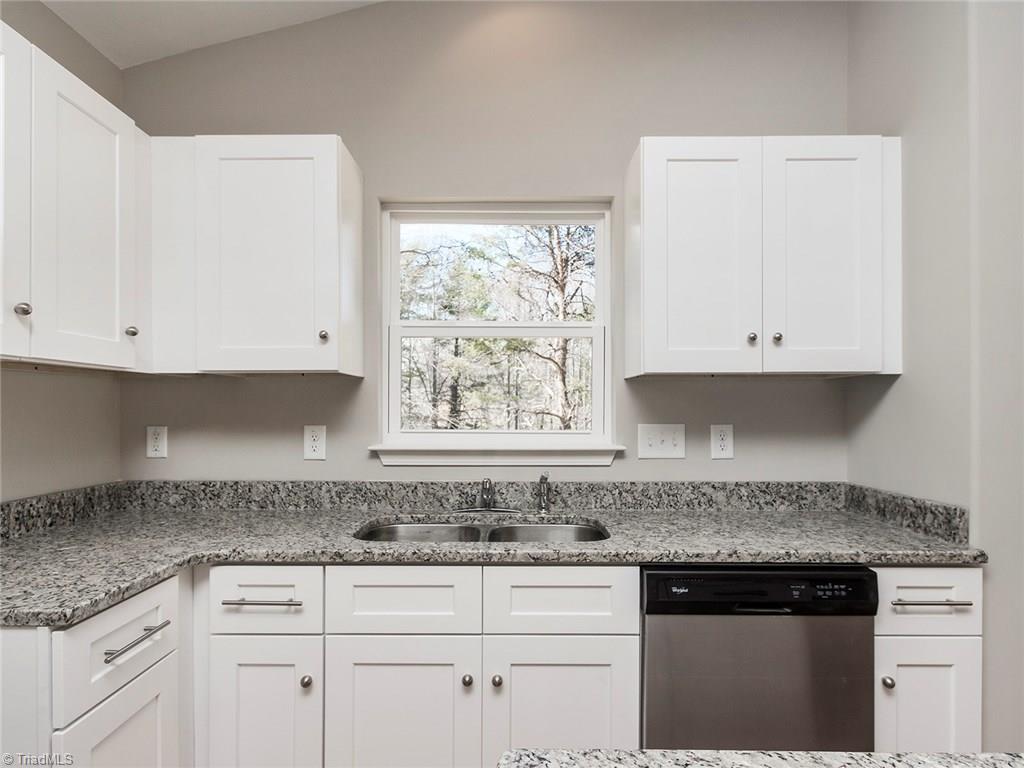 702 Prince Road Greensboro, NC 27455 - Photo 7 of 22 Gallery Image 7